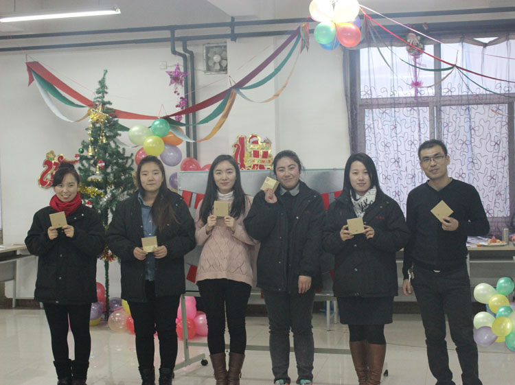 頒獎(jiǎng)，普康迎新聯(lián)歡會(huì)